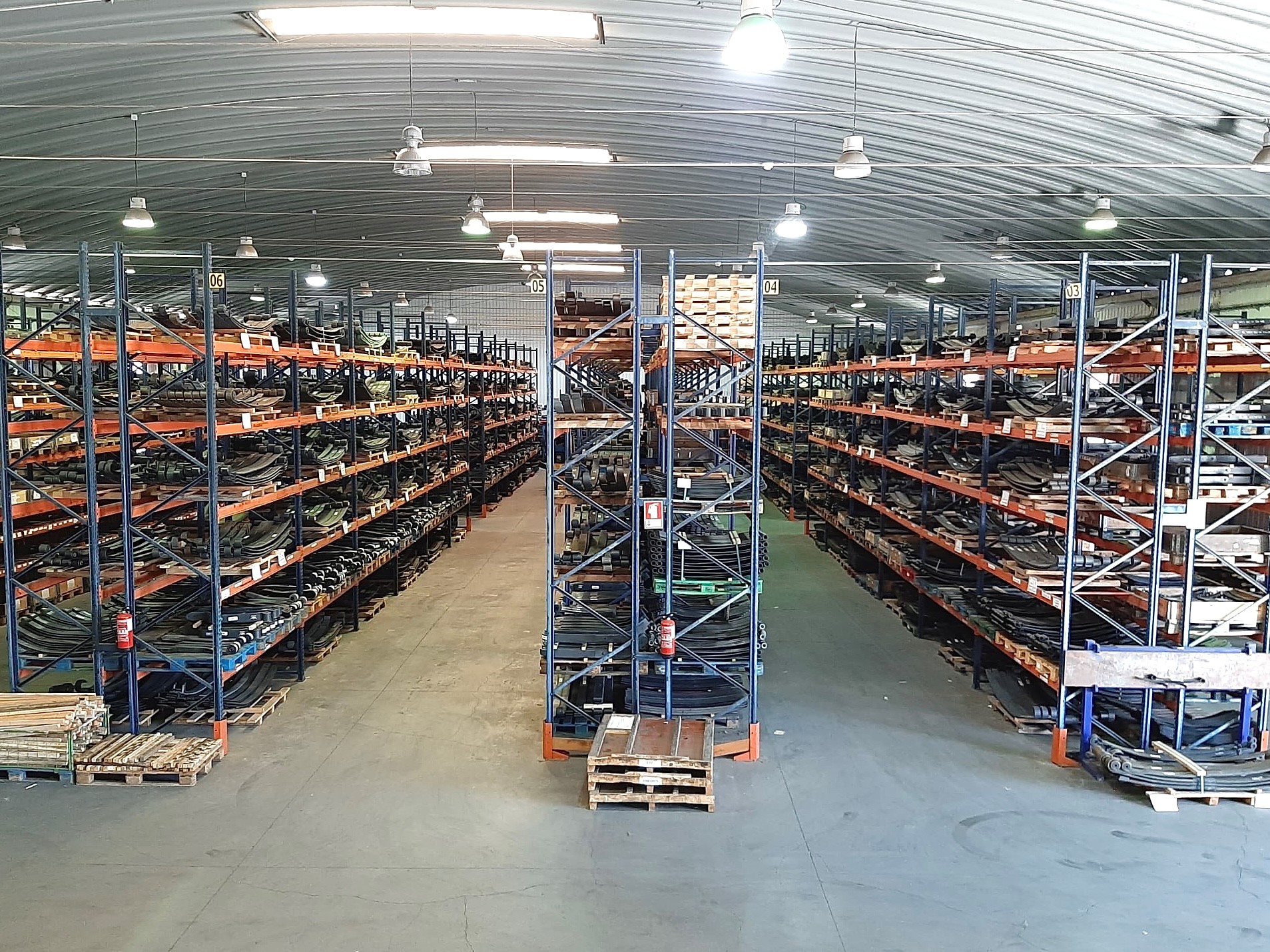 67352000 / 5049480 – image 3