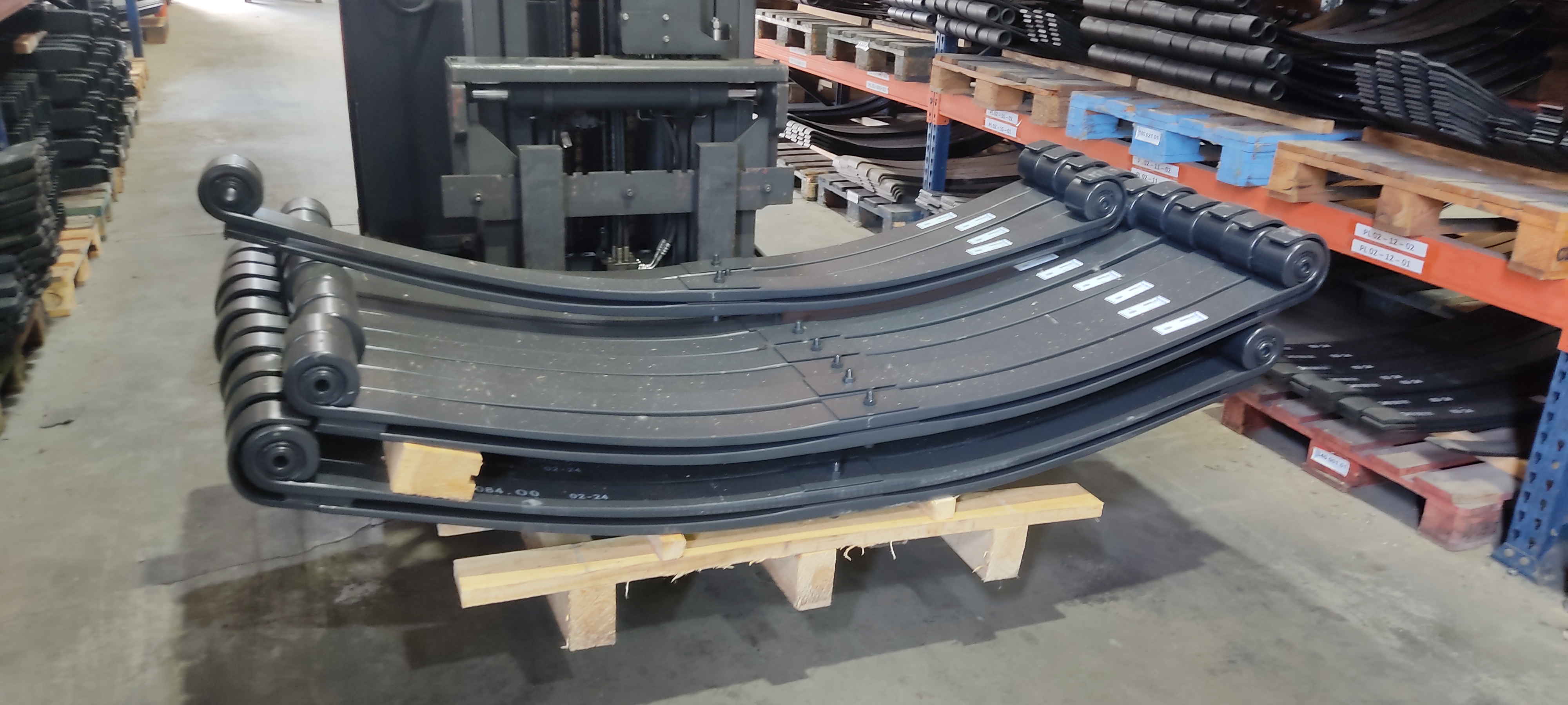 41213904 / 67152000 – image 4