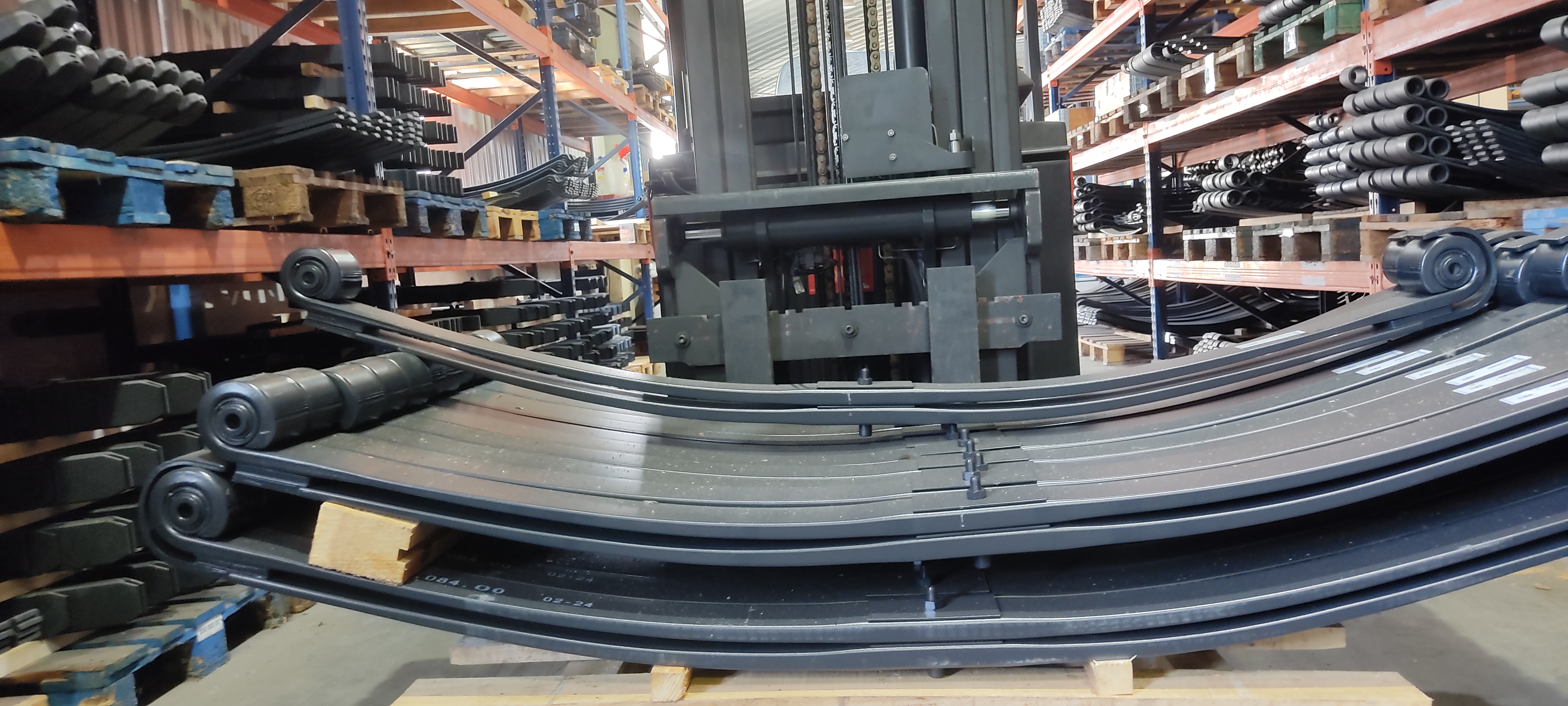 41213904 / 67152000 – image 5